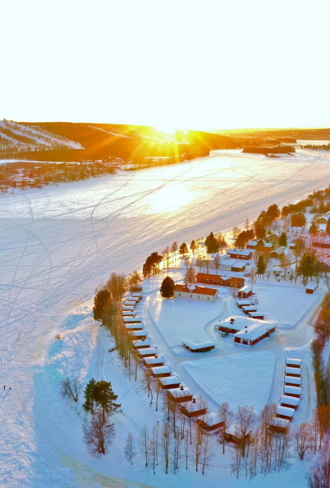 Saarituvat Cottages Рованиеми Экстерьер фото